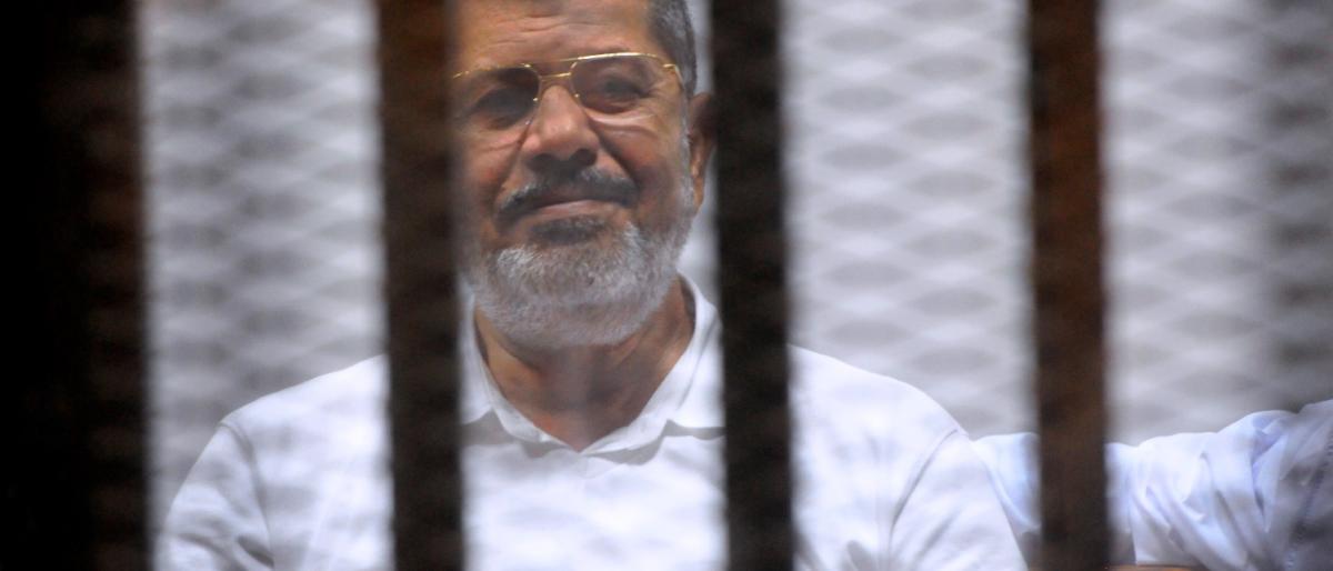 أسرة الرئيس مرسي تنتقد النظام لمنعه المتكرر لهم من زيارته